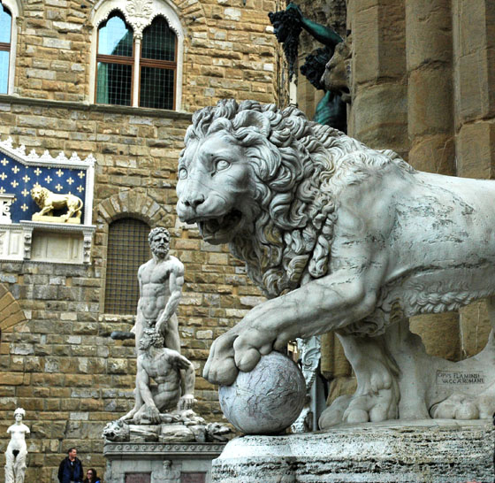 Lew na straży florenckiego Palazzo Vecchio